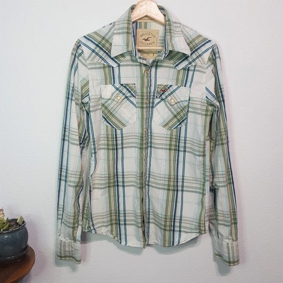 Hollister Tops - Hollister Long Sleeve Snap Down Shirt Size Small